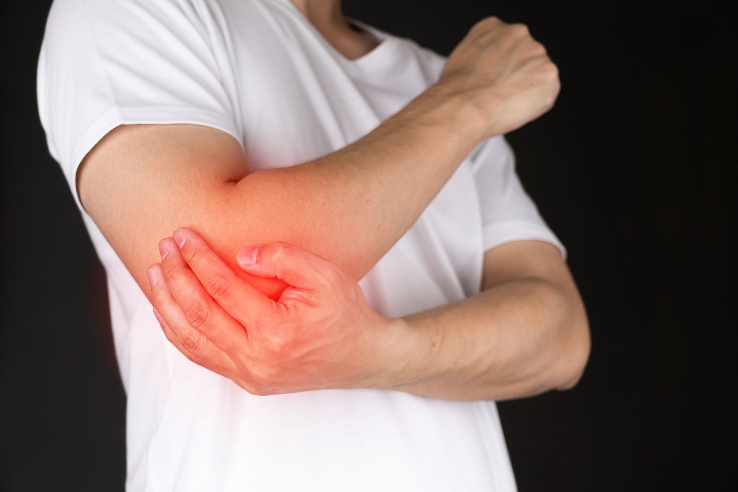 krūtinės lastos skausmas slyvų su bendrų ligų