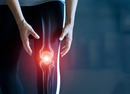 kaip gydyti osteoartrito iš alkūnės sąnario blokados su skausmu peties sąnario
