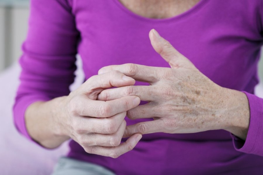 išlaikyti liga peties artrozės 22 metų gerklės jungtys