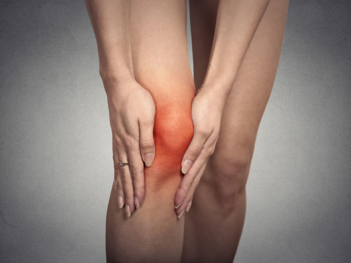 sąnariai skauda šlaunis surmination skauda ​​kai lankstant koja