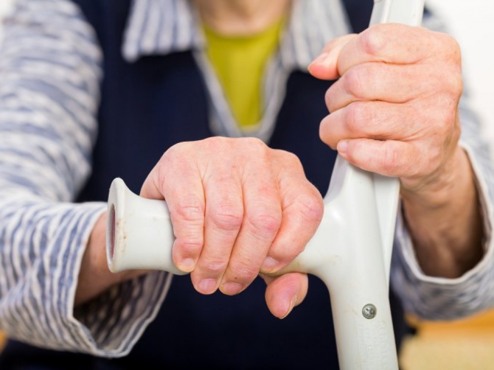 artritas pirštų ir jos gydymą tepalas nuo iš rankų sąnarių ligos