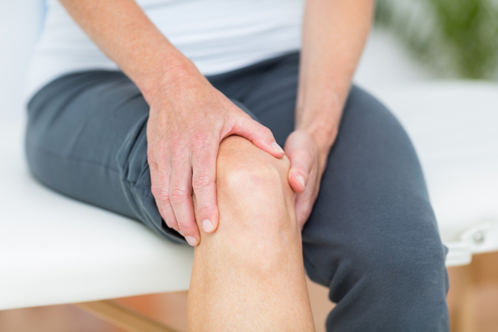 priežastis dėl skausmo blauzdikaulio tradicinių gydymo metodai artrito jungčių