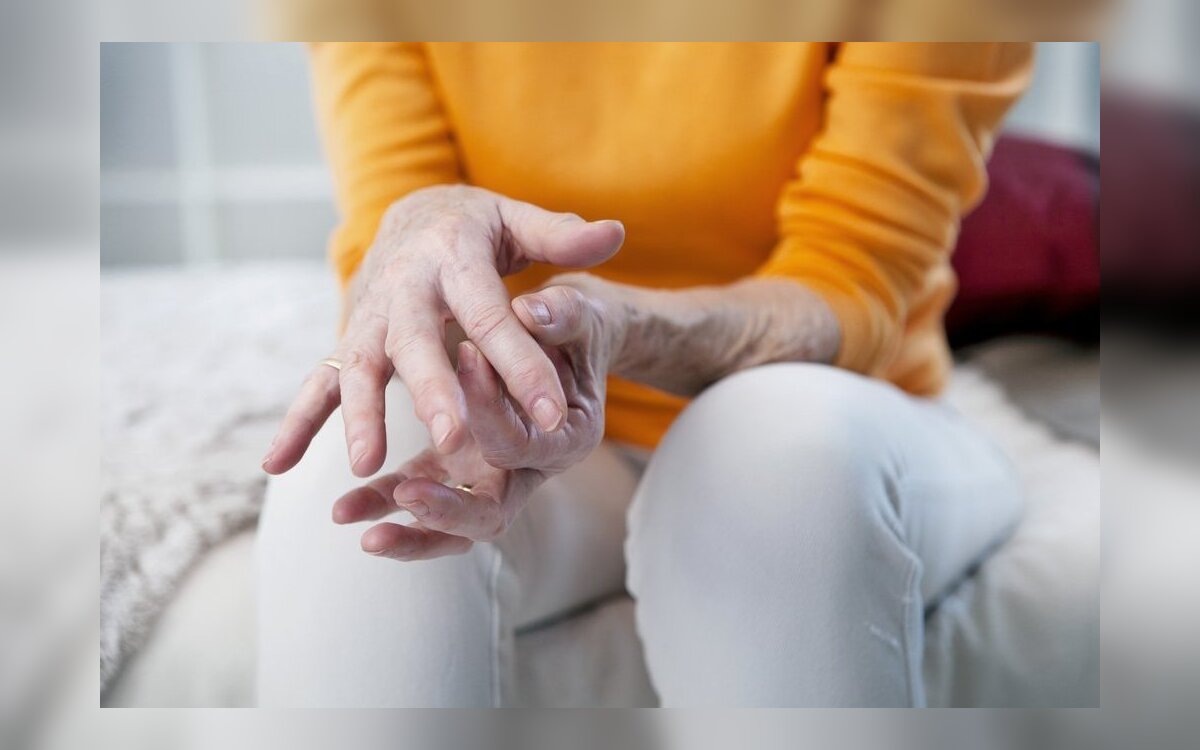 gydymas nuo pirštų ranka ligų artritas pirštai kaip pašalinti skausmą