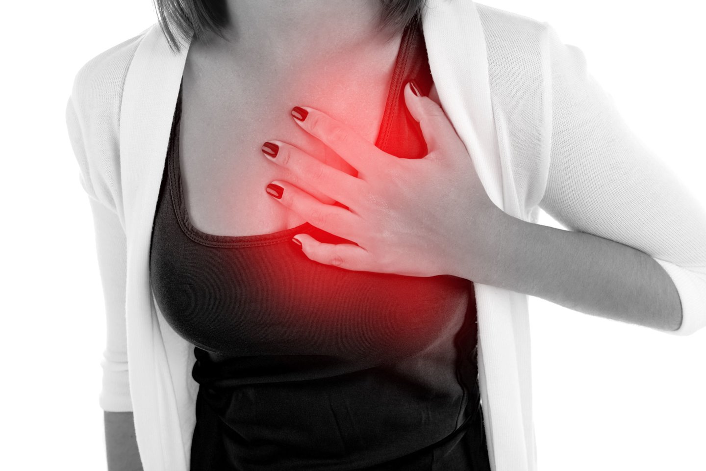 krūtinės skausmas ir sąnarių skausmas sąnariuose 50 metų