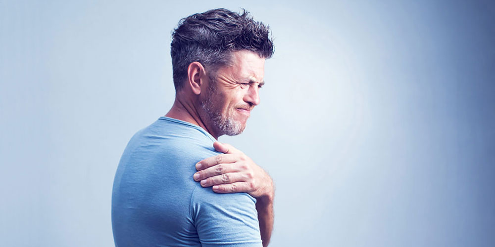 artritas iš iš priežasčių pirštų sąnarių gerklės bendra nei malšinančių skausmą