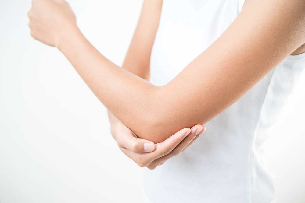 trauminė artrozė alkūnė gydymas rankos nykscio skausmas